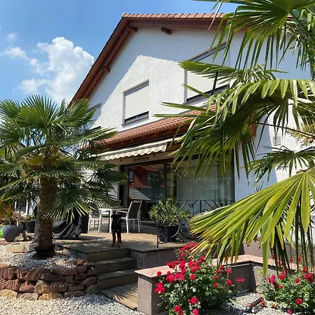 Casa Rosa In * Altrip